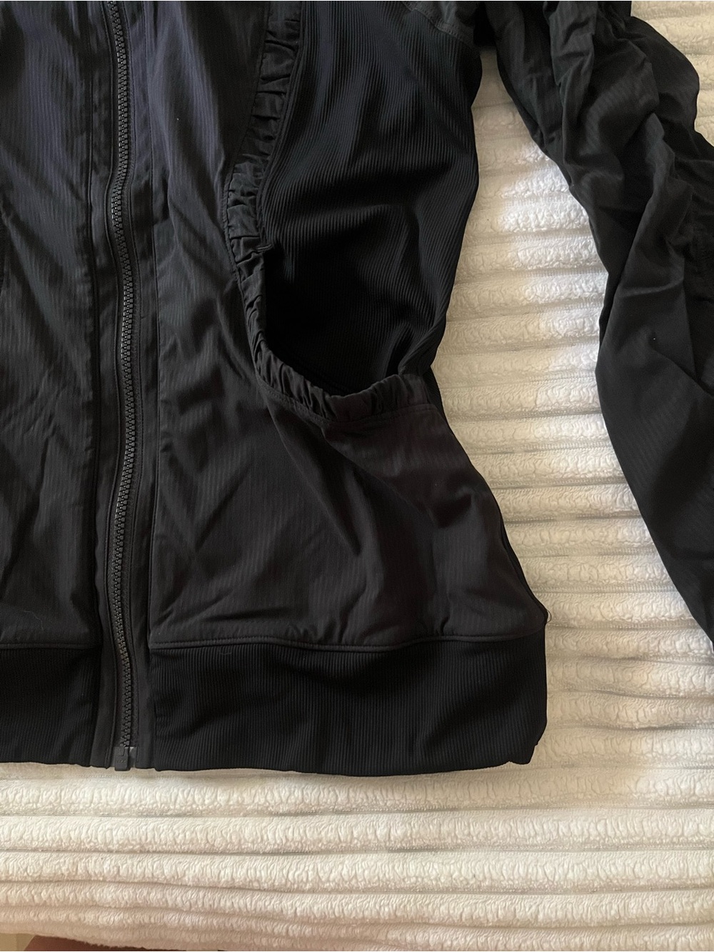 Lululemon Ruched Black Jacket - Picture 5 of 9